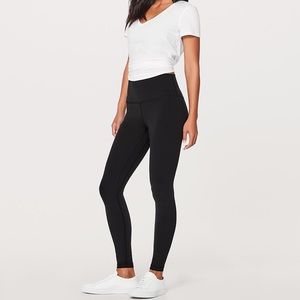 Black Lululemon leggings